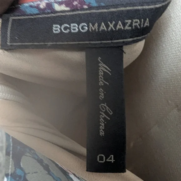 Reg $300 BCBGMAXAZRIA Kelley Off-The-Shoulder Halter Gown Size 4 - Picture 7 of 7